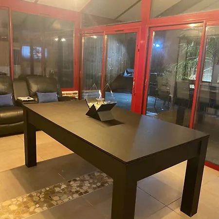 게스트하우스 Dependance Zenith Cosy Avec Terrasse Billard Parking Gratuit Possibilite Jacuzzi En Option 르 그랑 케비